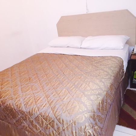 Gold Plaza Guest House ดูไบ ภายนอก รูปภาพ